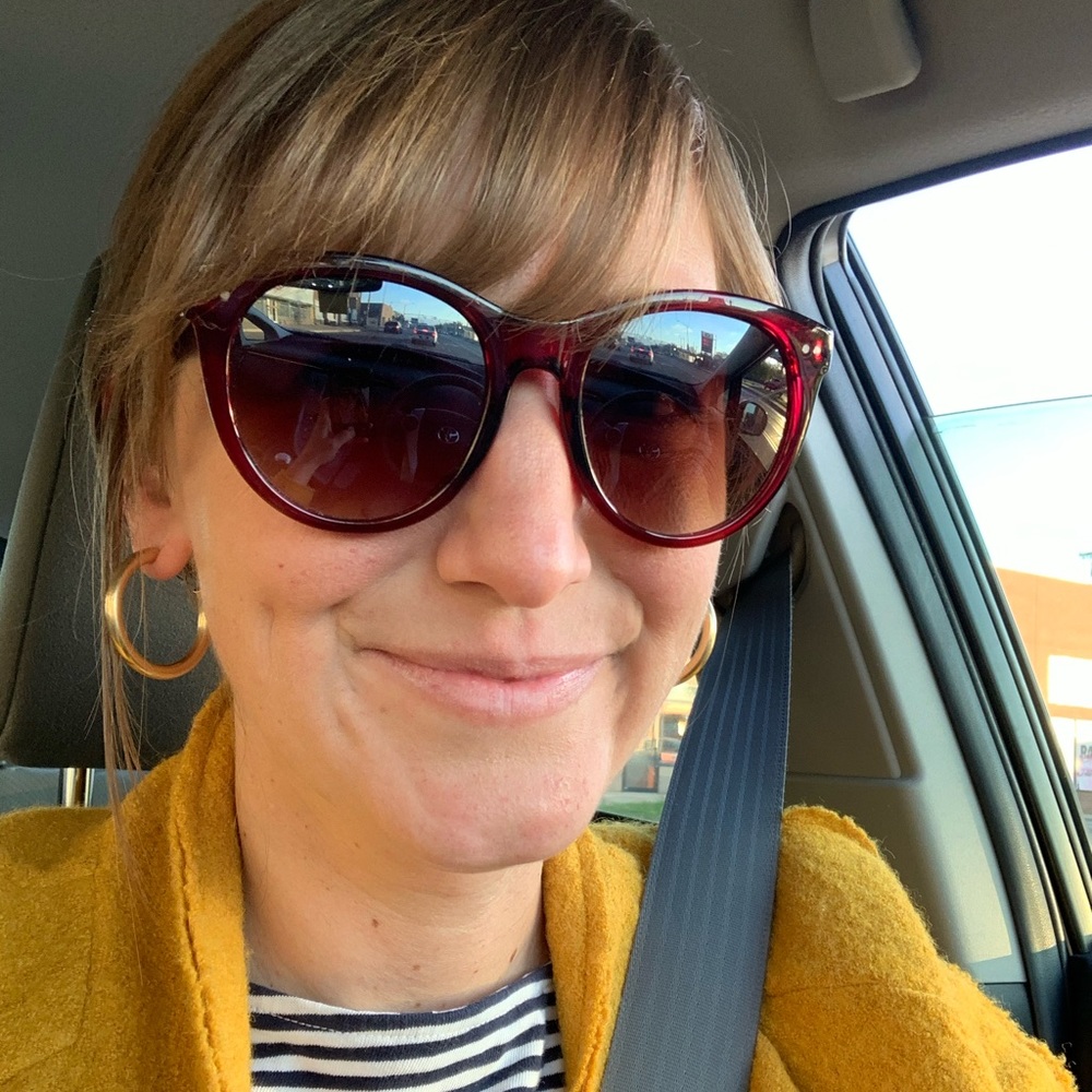 Meet your Posher, Molly